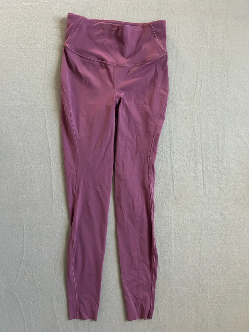 Lululemon Base Pace High Rise Tight in Plum Womens Size 4 w/ 28'' inseam